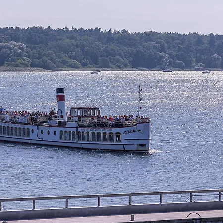 Perle Am Seeufer - Ihr Urlaub Zwischen Und Ruhe *